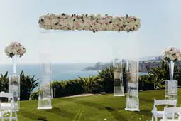 romantic-blush-wedding-flowers